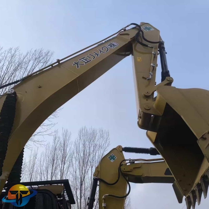Used high quality Caterpillar 323D2L excavator to meet different construction needs at low prices