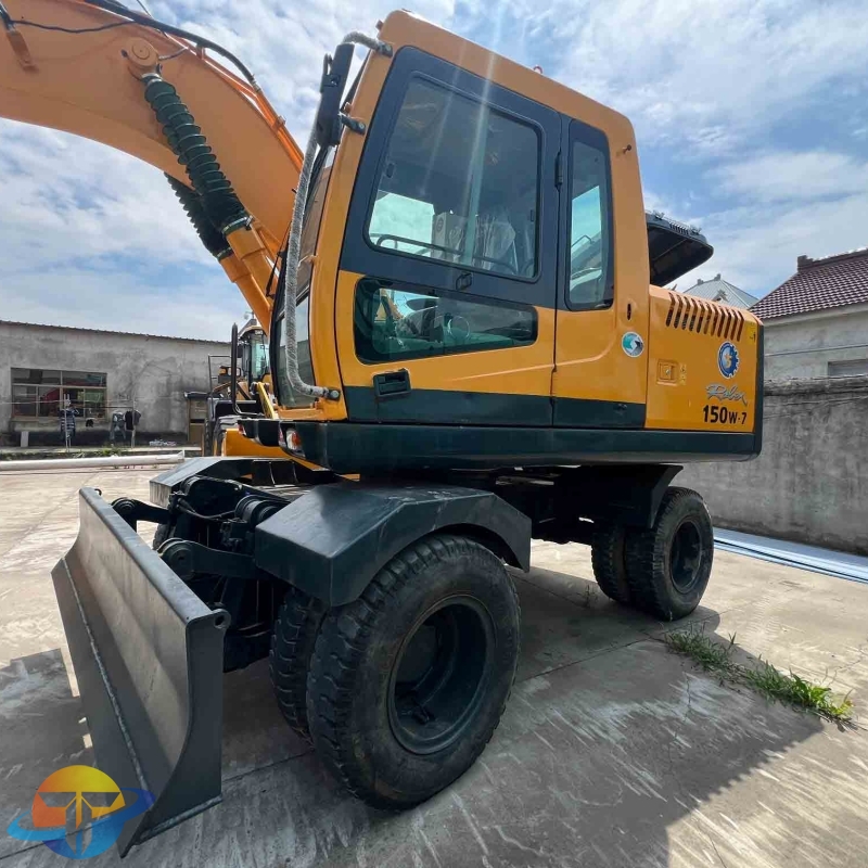 Low price Hyundai R150W-7 excavator wheel excavator second hand excavator high quality cheap price hot sale