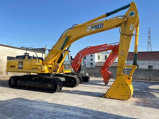 Komatsu PC350-7 excavator