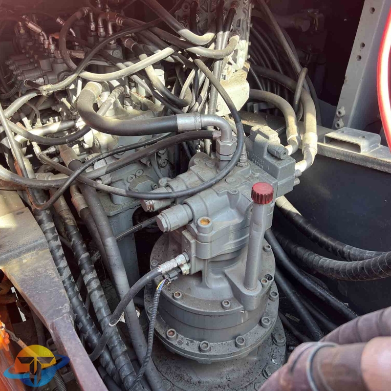 Hot Sale Used Hitachi ZX200-3 Crawler Excavators Low Price Second Hand Digger