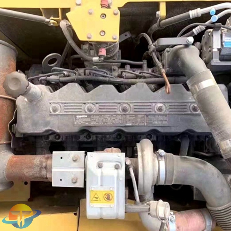 used Komatsu PC240-8 excavator low price good quality sales