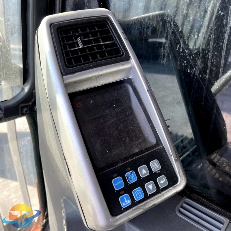 Low price second-hand excavator Doosan DX225LC excavator crawler excavator high quality after-sales guarantee