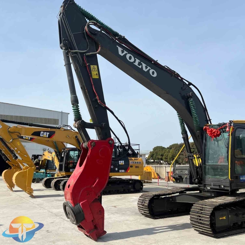 Hot sale product high guarantee Volvo EC210 excavator second hand excavator low working time