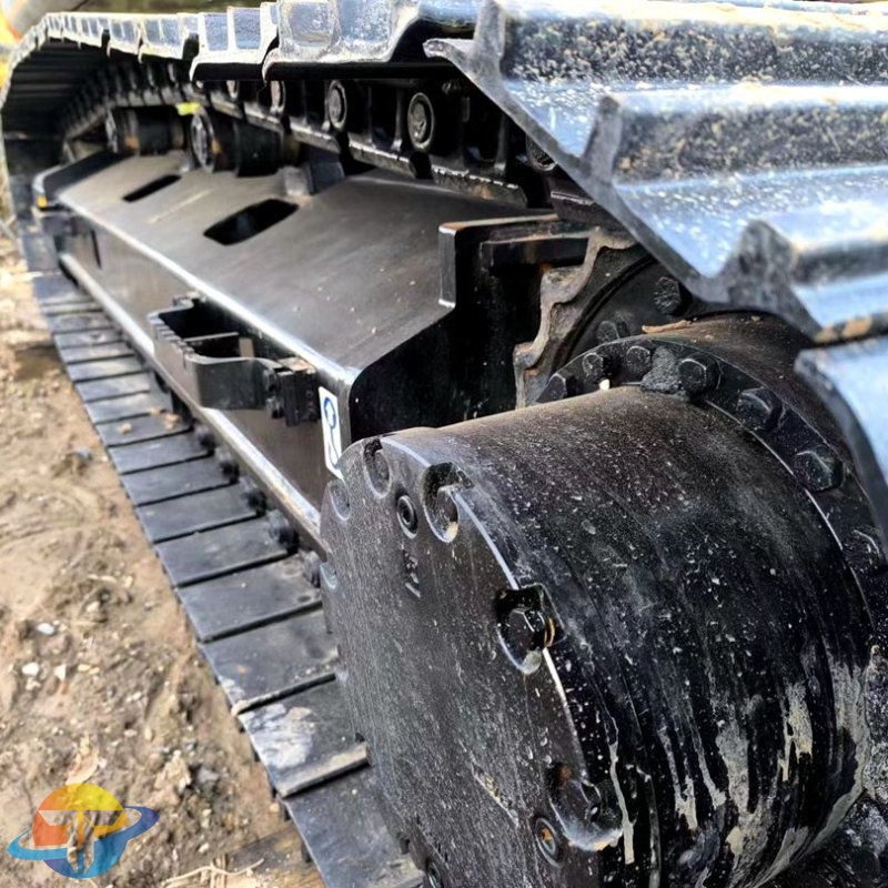 Japanese original second-hand Hitachi ZX200 excavator cheap price