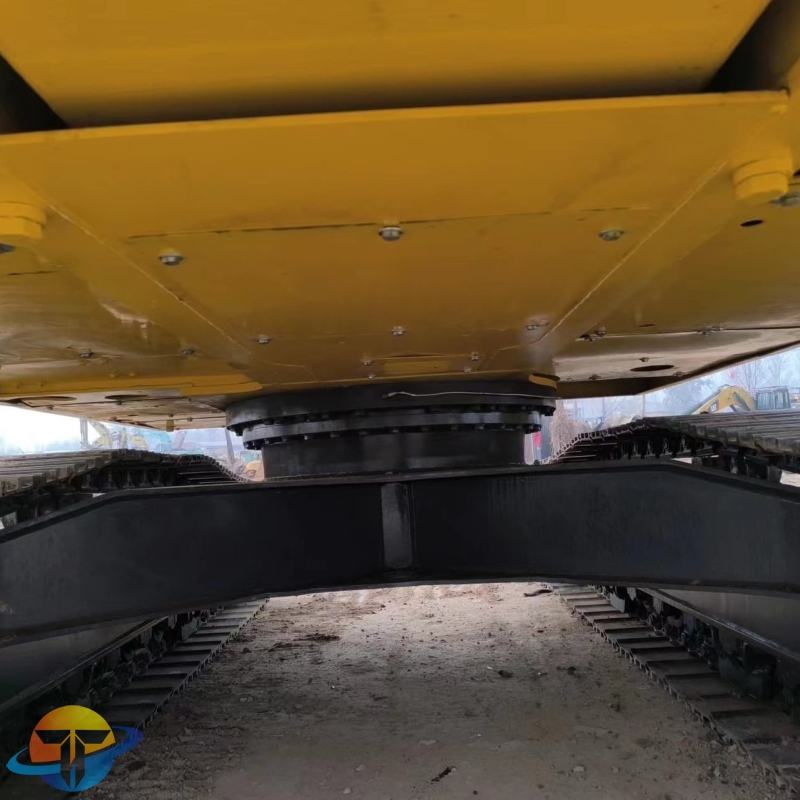 Used heavy equipment Komatsu PC210--8N1 excavator crawler excavator cheap for sale