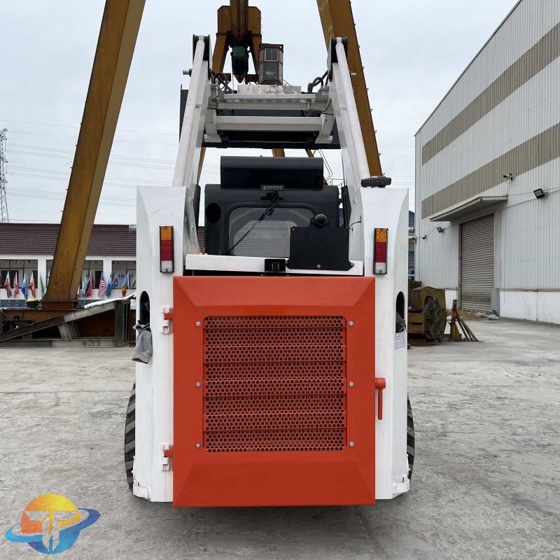 Lightly used Skid steer ZT18 high quality guarantee low price