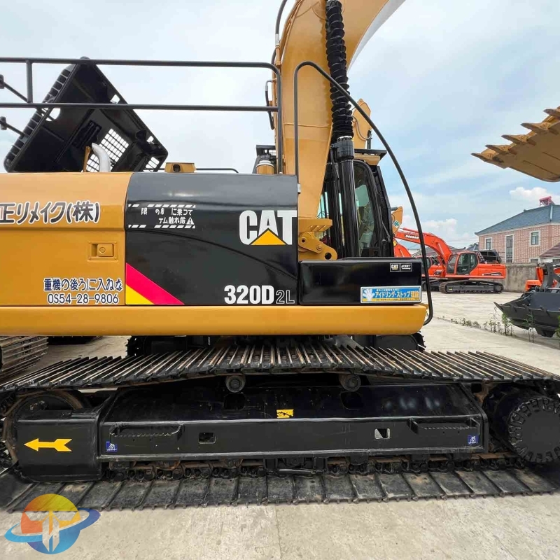 Caterpillar CAT320D2L excavator crawler excavator used machine in excellent condition