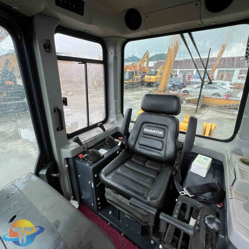 Second hand shantui SD16 bulldozer excellent performance crawler bulldozer cheap price