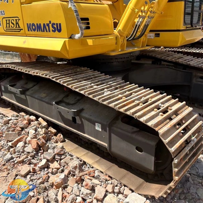 Second-hand Komatsu PC200-8 excavator crawler excavator for sale