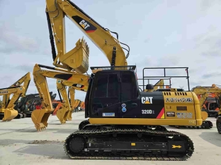 Caterpillar CAT320d2 excavator