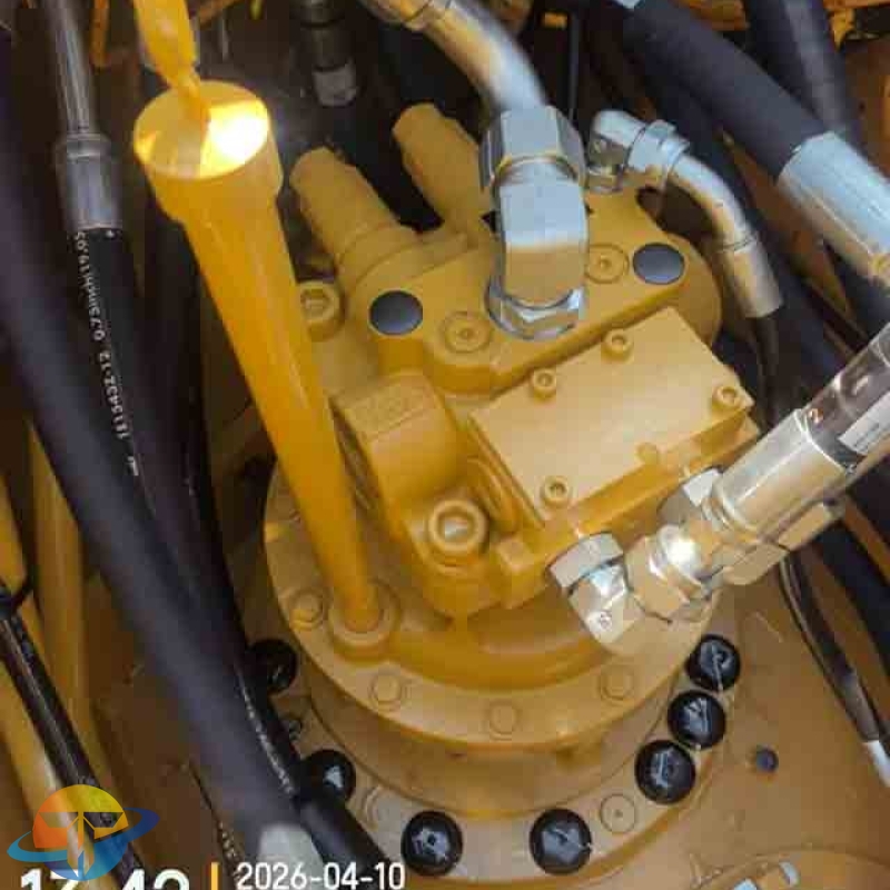 The all-new Caterpillar 320 excavator, Caterpillar's most popular crawler excavator, is currently on sale.