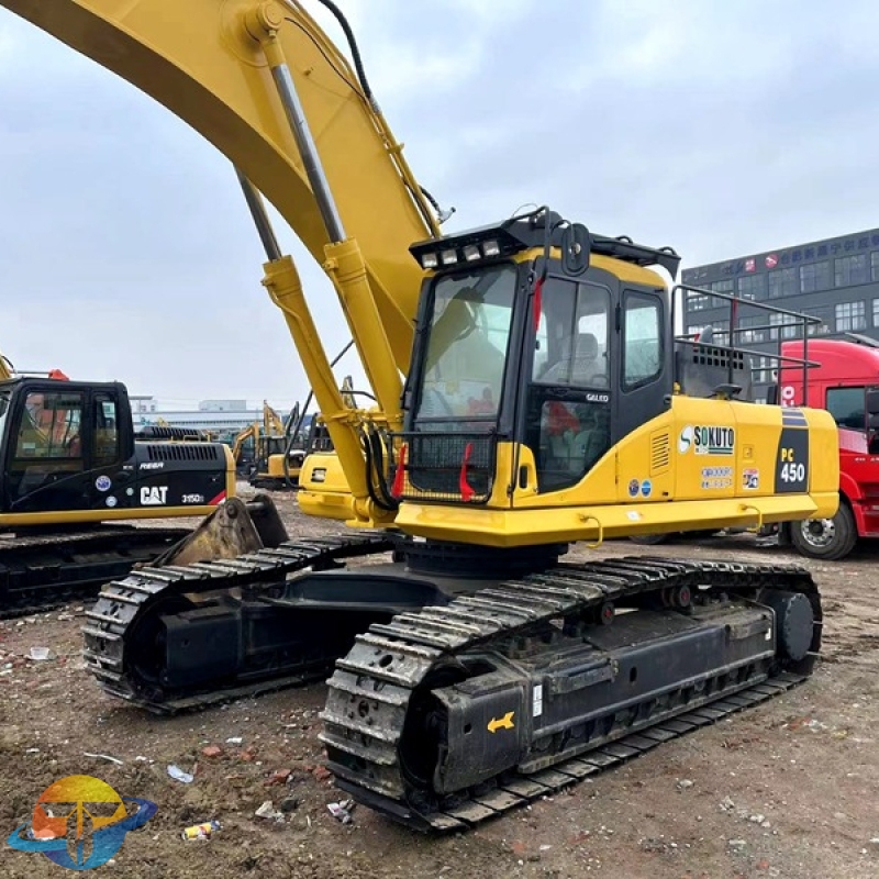 Second-hand Komatsu PC450-7EO excavator engineering equipment with low energy consumption is highly recommended