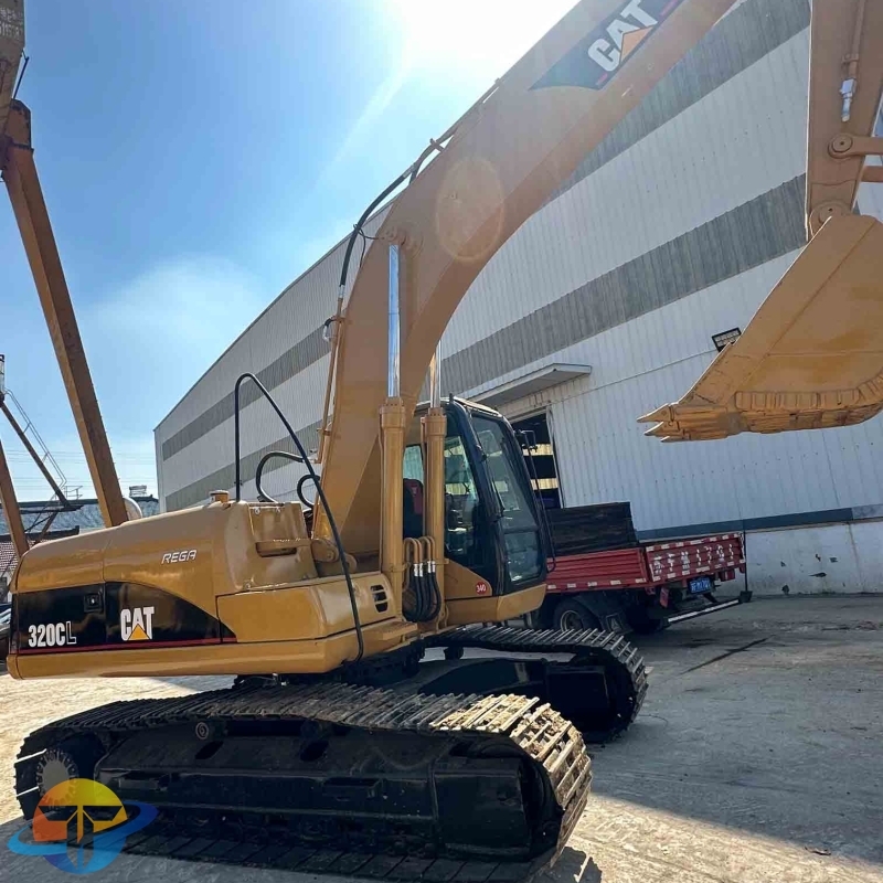 High-quality Caterpillar 320CL used excavator construction machinery 320CL is hot selling.