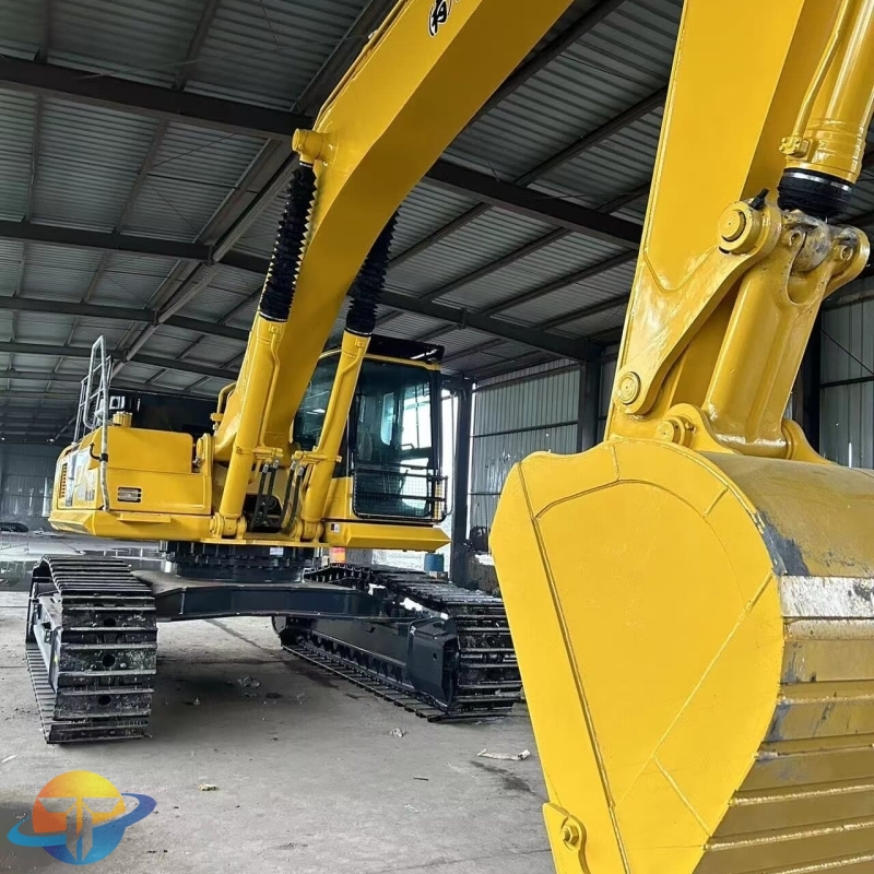 Original imported second-hand Komatsu PC450 excavator for sale with low working hours and low price
