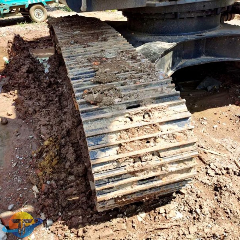 Used original Hitachi ZX240-3 excavator hot selling high quality construction machinery for sale