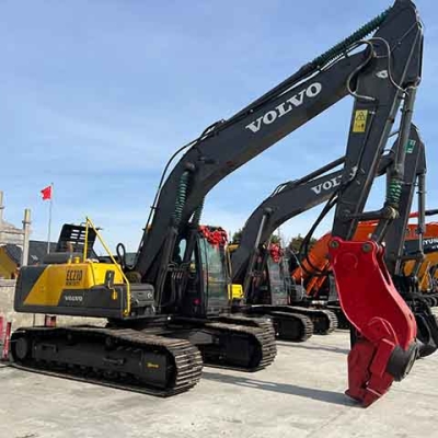 Volvo EC210 excavator