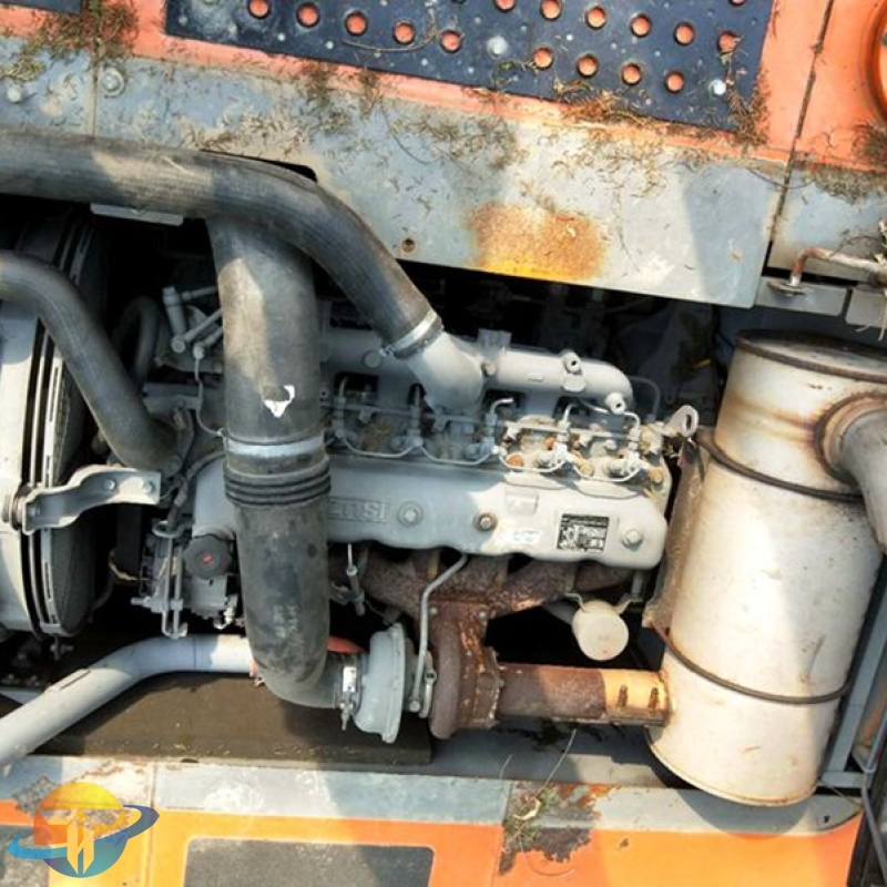 Used Hitachi ZX200-3 hydraulic crawler excavator for sale at a low price