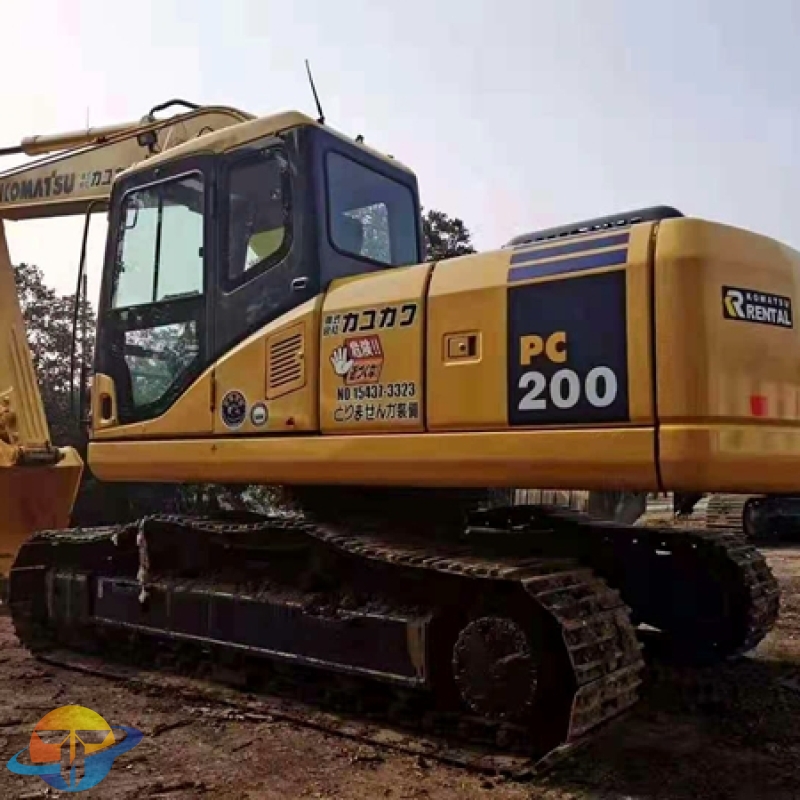 Used Komatsu PC200-7 excavator Used construction equipment High quality