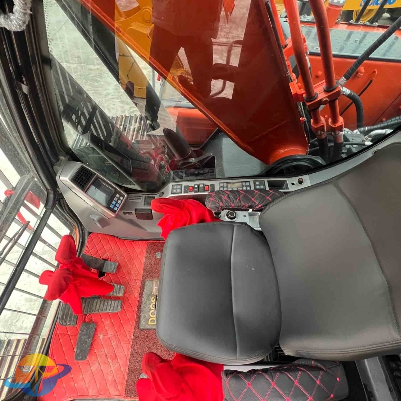 Second-hand Doosan DX260LC-9C excavator direct sale low price for sale Unmatched value Welcome to inquire