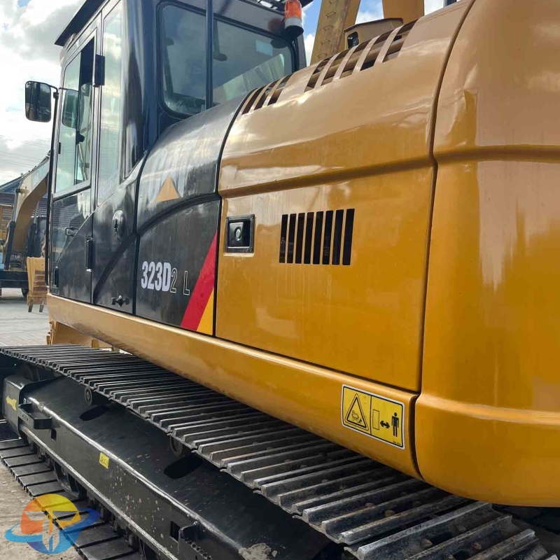 Imported from Japan, used Caterpillar 323D2L excavator for general construction use.