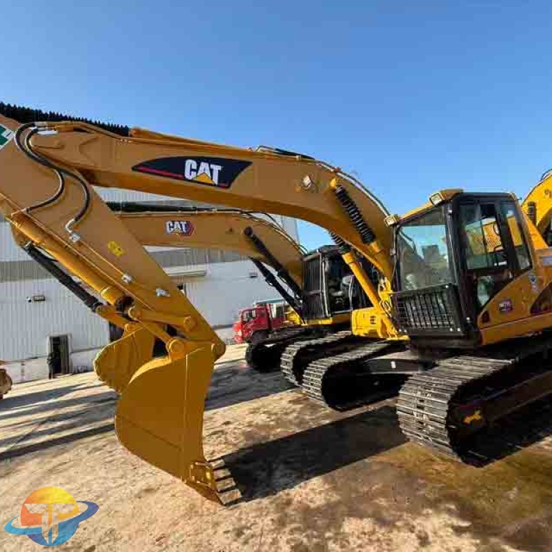 Used Caterpillar CAT320C tracked excavator, high quality, original parts for sale.