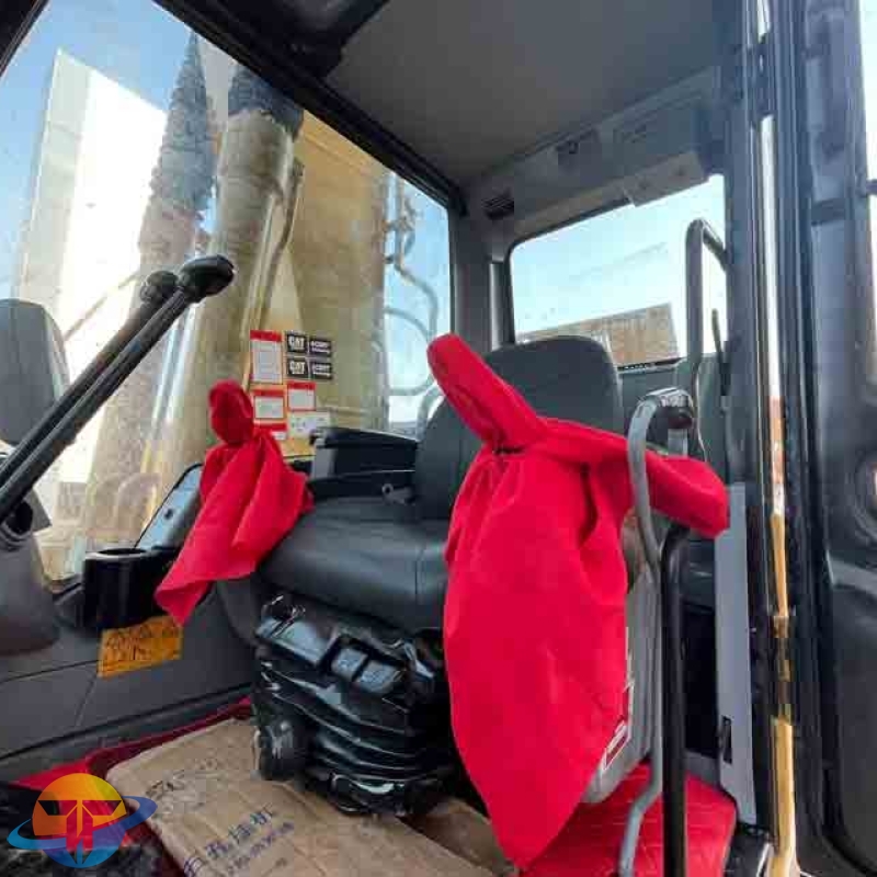 Bestselling Caterpillar CAT320CL excavator, used construction machinery suitable for mining, for sale.