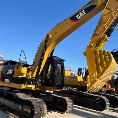 Caterpillar CAT320D2L used excavators are in good condition, priced well, and are popular worldwide.