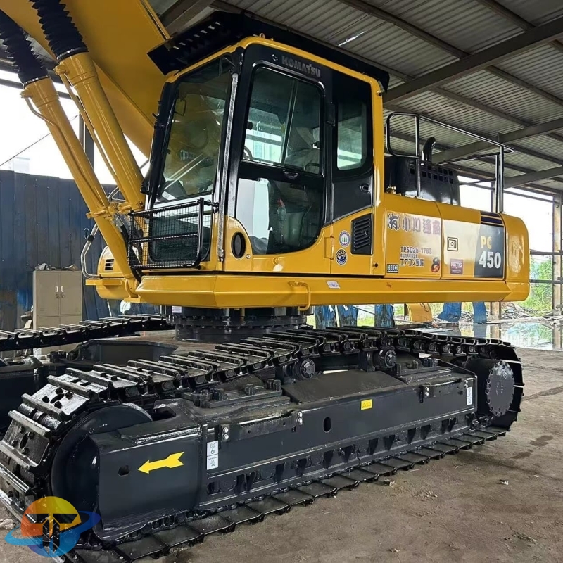 Original imported second-hand Komatsu PC450 excavator for sale with low working hours and low price