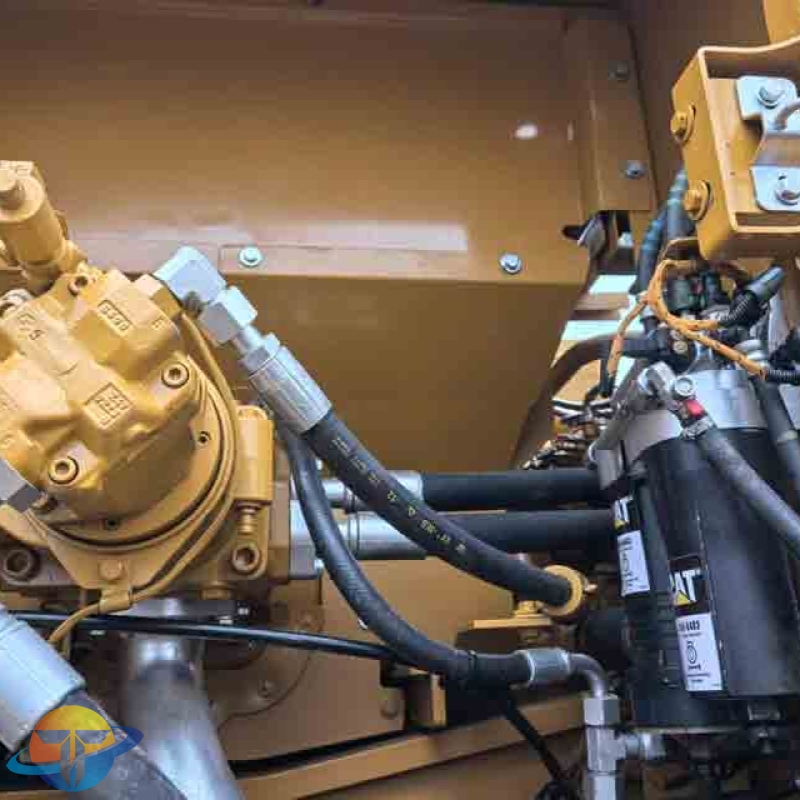 Caterpillar CAT336 excavator, a hydraulic crawler excavator used for heavy construction and mining.