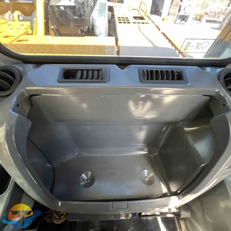 Used Caterpillar CAT315D excavator is powerful and efficient for sale