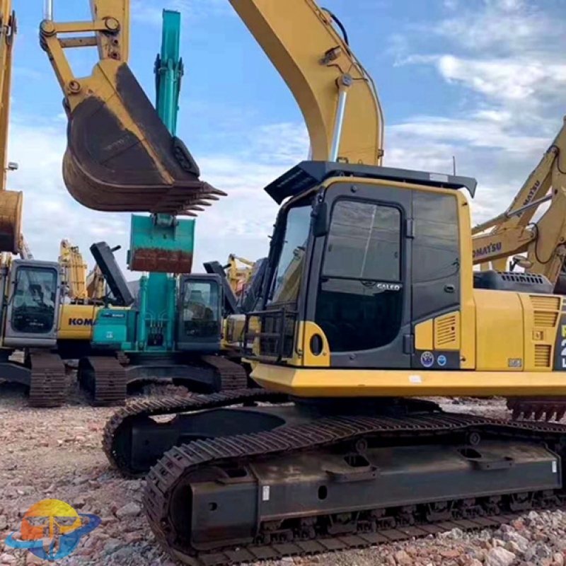 used Komatsu PC240-8 excavator low price good quality sales