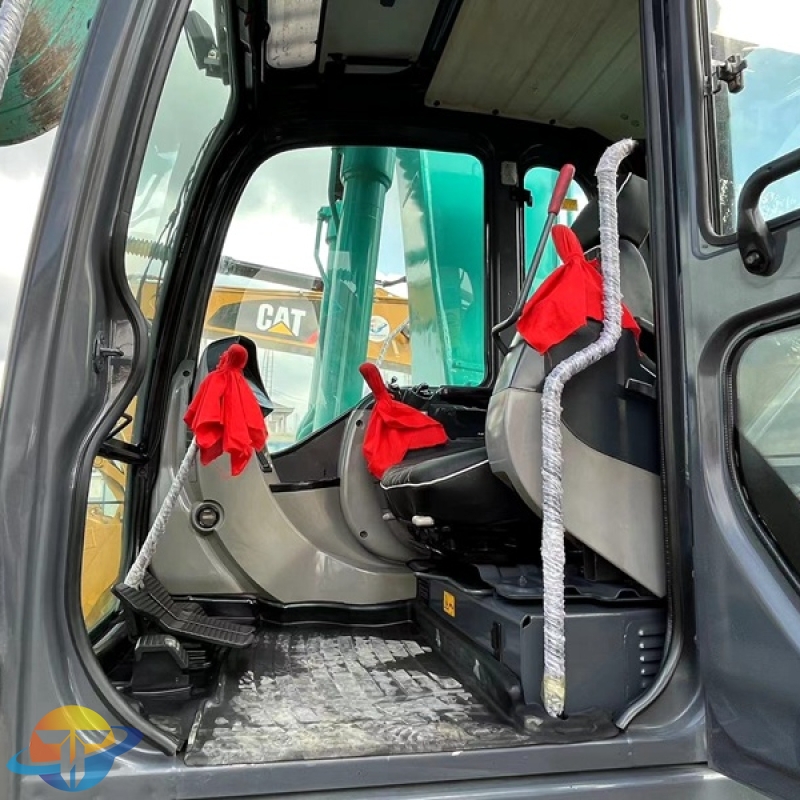 Kobelco SK200-8 excavator second hand construction machinery cheap price
