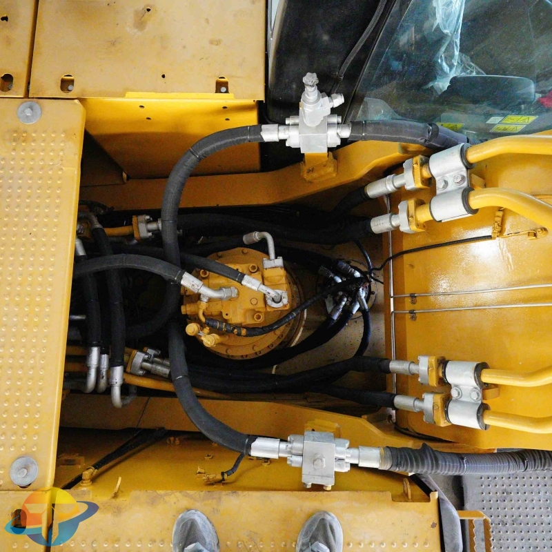 Large construction machinery Caterpillar CAT340D2L excavator second-hand excavator for sale at a low price with good after-sales service