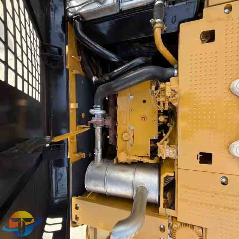 Caterpillar CAT320D2L excavator, an ideal choice for high-quality construction and mining machinery, is available for sale.